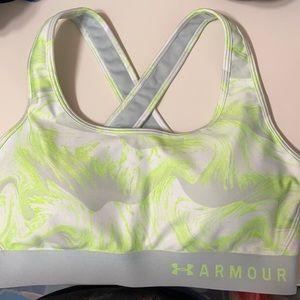 Under Armour Sports Bra Padded